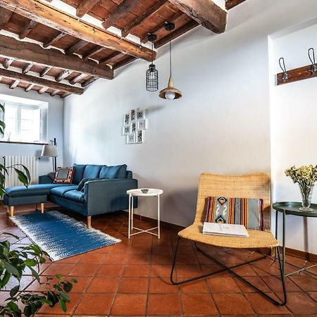 Accogliente Alloggio Con Vista E Piscina لوكا المظهر الخارجي الصورة