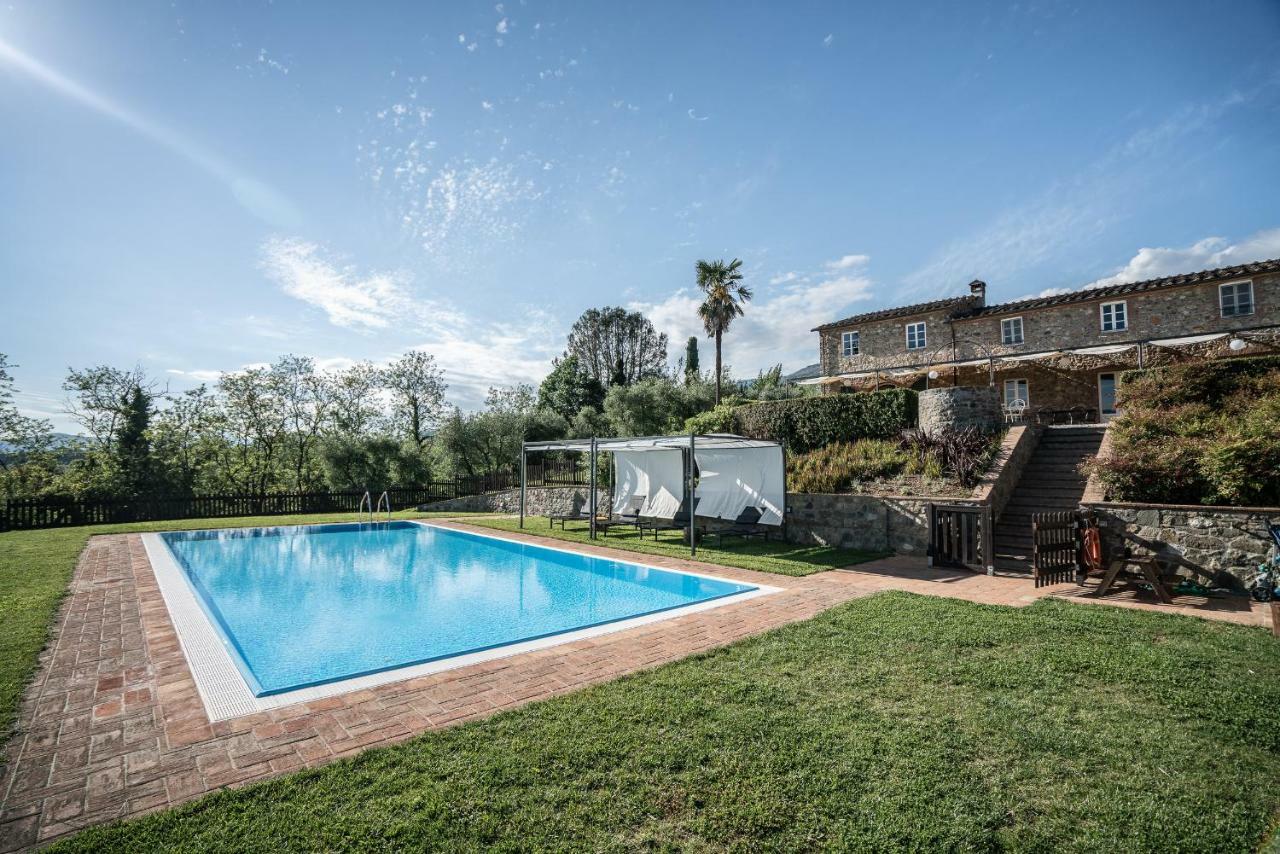 Accogliente Alloggio Con Vista E Piscina لوكا المظهر الخارجي الصورة
